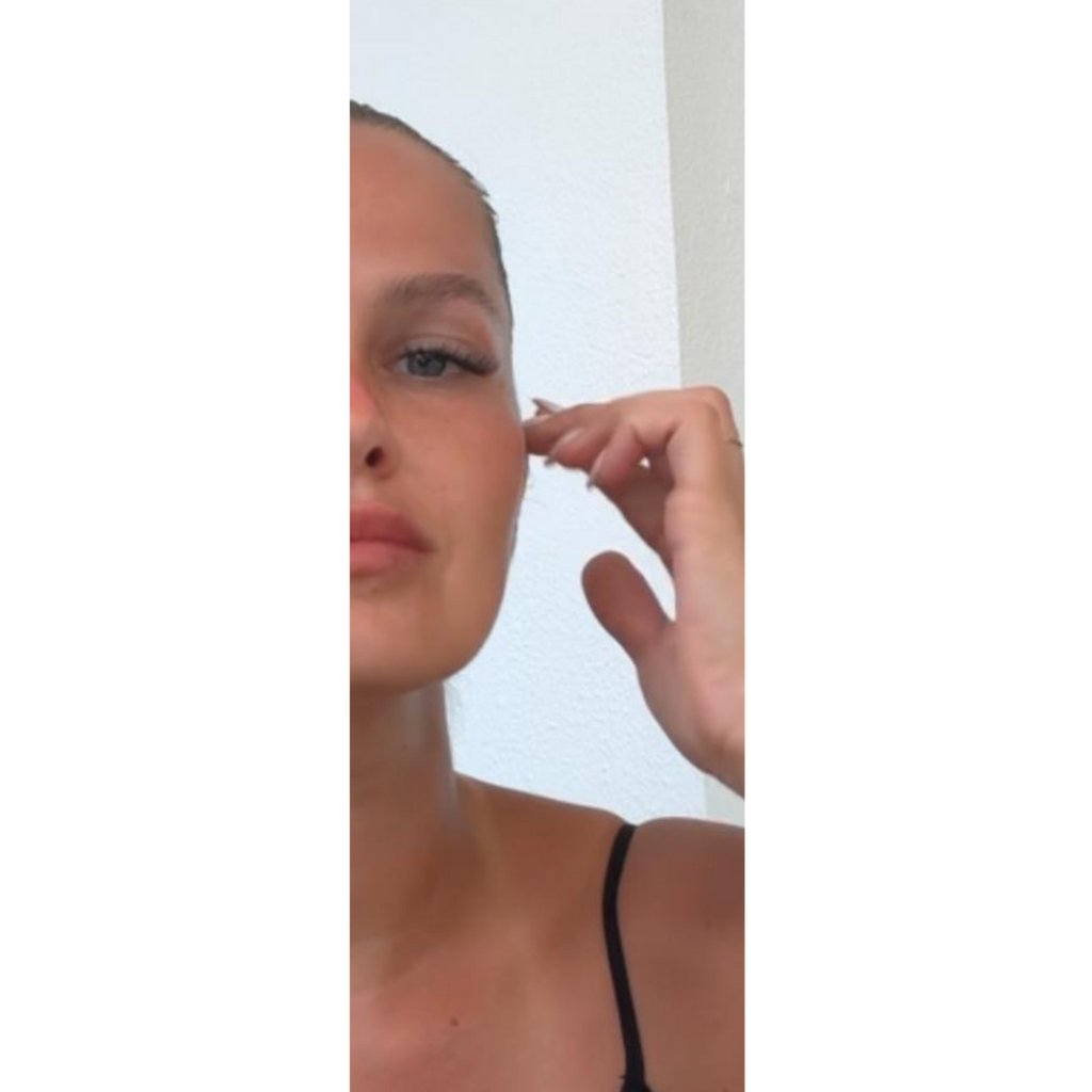 Radiant Glow Facial Wash